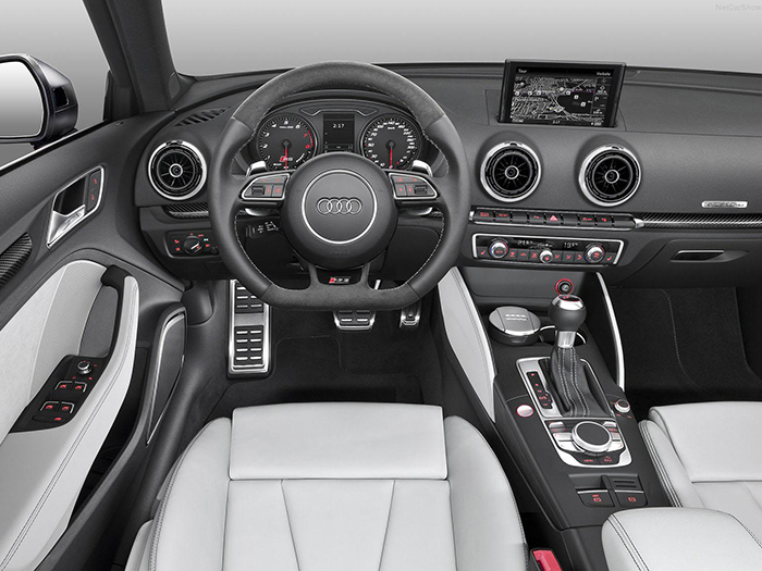 Audi RS3 Sportback: самый мощный в мире
